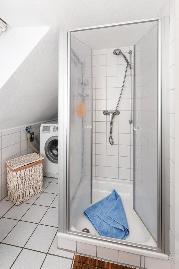 Ferienwohnungen Oll Freesenhuus Esens Exterior foto